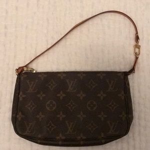Authentic Louis Vuitton wristlet bag